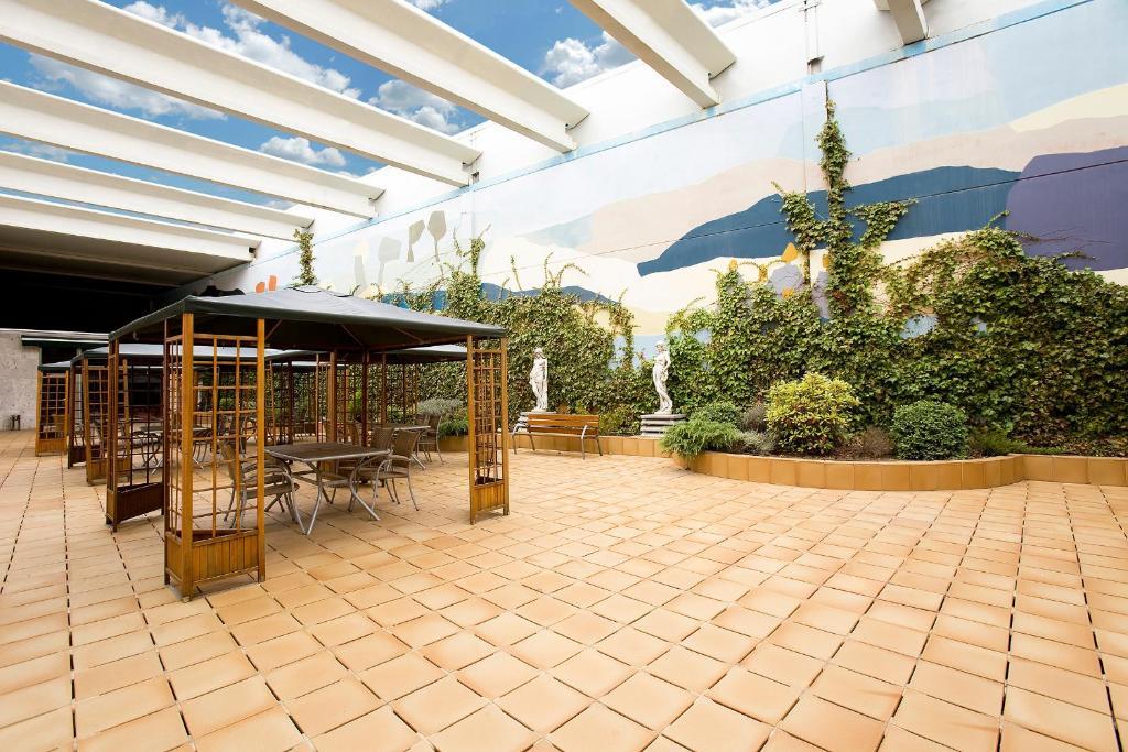 Spa Hotel Ciudad De Teruel Exterior photo